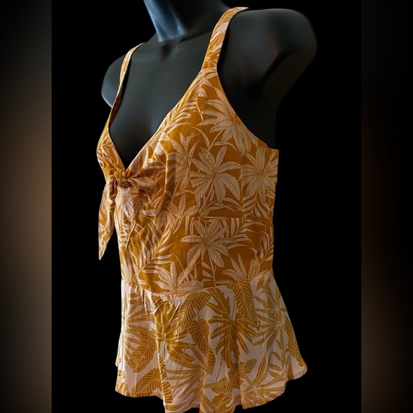 Jessica Simpson palm bliss Yellow Tie Front Peplum camisole top NWT size L - Picture 6 of 9